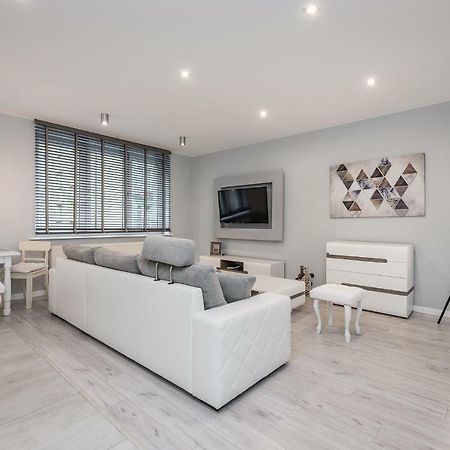 Apartament Silesian Vip Zabrze Dış mekan fotoğraf